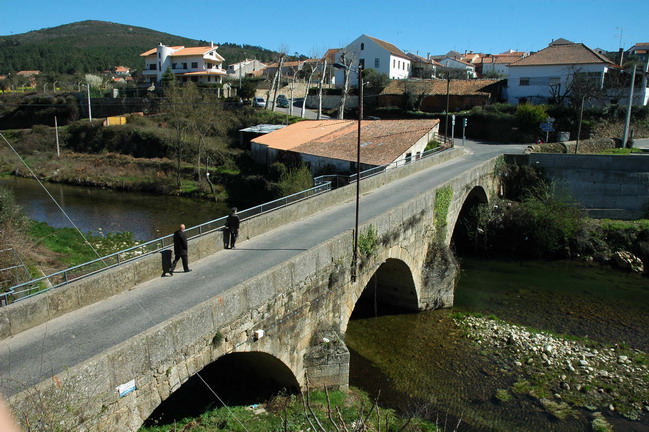 Ponte do Paul - foto 2